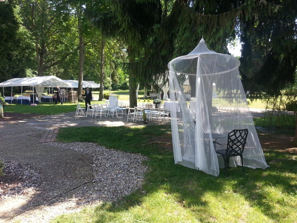 Siesta Rodinny Resort Pardubice Exterior foto